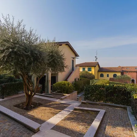La Pace Del Garda Apartment *